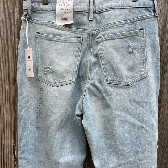 FREE ASSEMBLY Super High Rise Straight Jean Light Wash Women’s Jeans 10 - Picture 12 of 16
